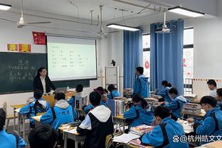 本赛季英超帕尔默已经参与19粒进球，U23球员只有萨卡比他更多